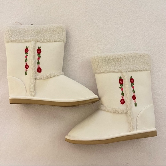 Gymboree Cozy Owl Boots - Picture 1 of 8